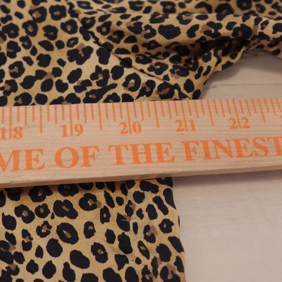 Clio Women 12 Blouse Silk Button Front Cheetah Animal Print Long Sleeve - Picture 6 of 7